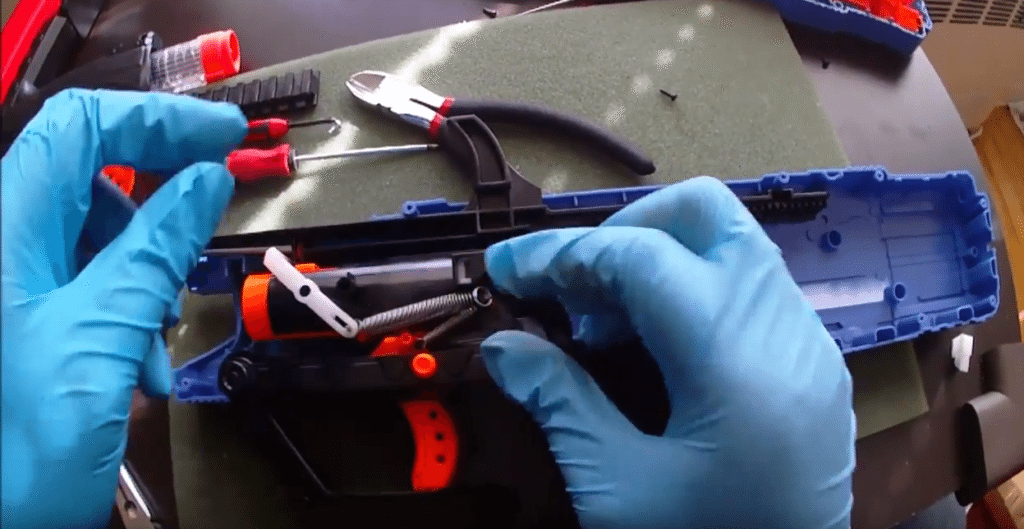 nerf rival apollo mod guide new nerf blaster installing the breech return spring