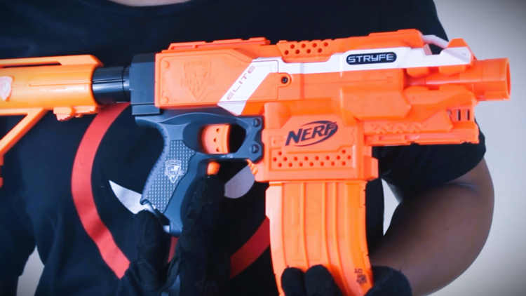 nerf stryfe vs nerf desolator